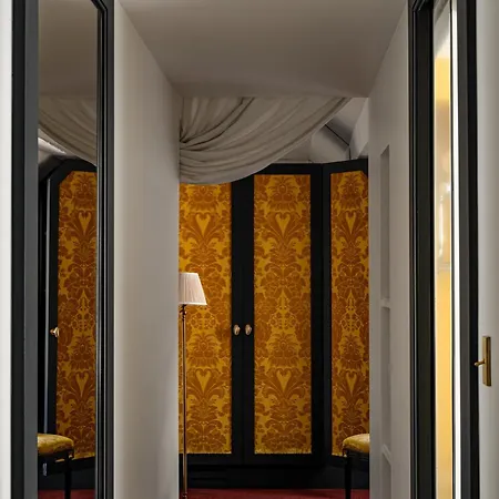 Hotel La Du Marais