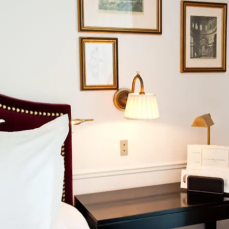 Hotel La Du Marais 4*